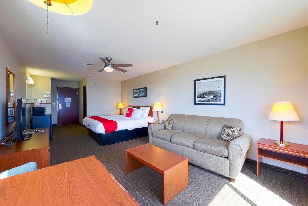 King Room - Bay View interior
